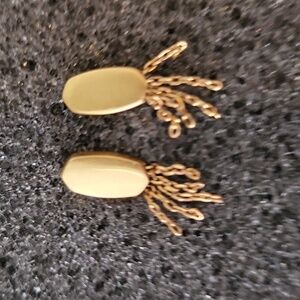 Kendra Scott Small Tassel Post Earrings.